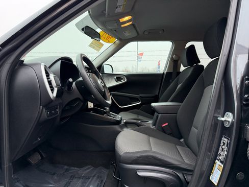 Used 2021 Kia Soul LX image 14