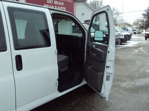 Used 2013 Chevrolet Express 1500 AWD 1500 135 image 12