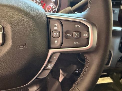 New 2026 RAM 2500 Big Horn AWD/4WD image 22
