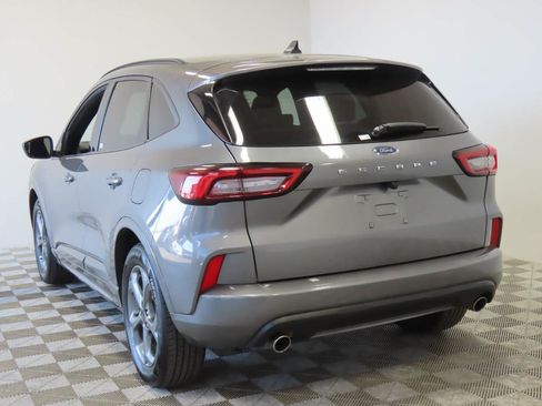 Used 2024 Ford Escape ST-Line w/ Cold Weather Package FWD image 3