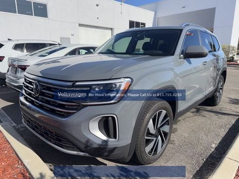 Certified 2025 Volkswagen Atlas SEL image 1