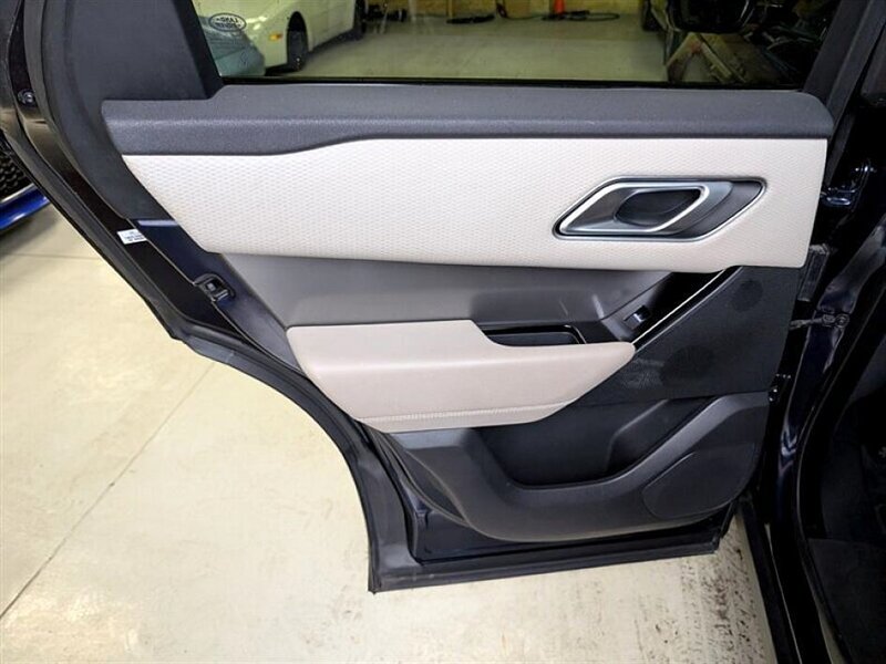 Used 2021 Land Rover Range Rover Velar S AWD/4WD image 25