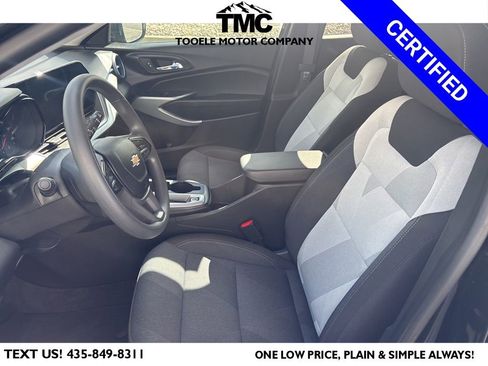 Used 2025 Chevrolet Trax LS image 10