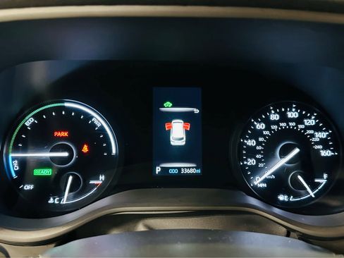 Certified 2024 Toyota Sienna XLE w/ XLE Plus Package image 18