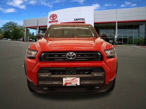 Certified 2025 Toyota 4Runner SR5 image 3