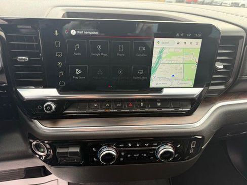 Used 2025 GMC Sierra 1500 SLT image 47