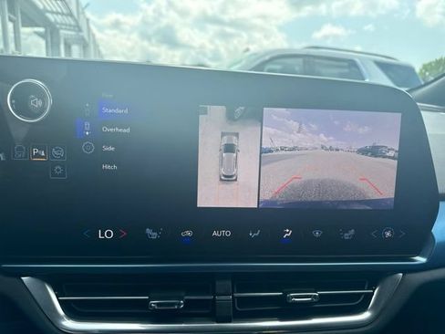 Used 2024 Chevrolet Equinox EV LT w/ LPO, Blackout Package AWD/4WD image 25