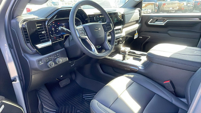 New 2026 Chevrolet Silverado 1500 RST w/ Safety Package AWD/4WD image 13