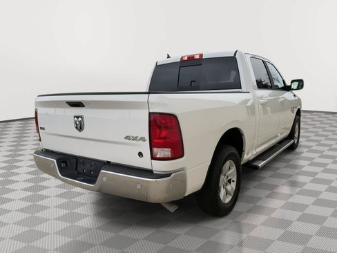 Used 2020 RAM 1500 Classic SLT w/ Luxury Group AWD/4WD image 5