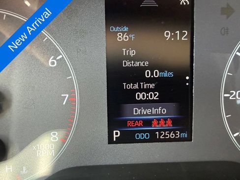 Used 2025 Toyota Corolla LE FWD image 21