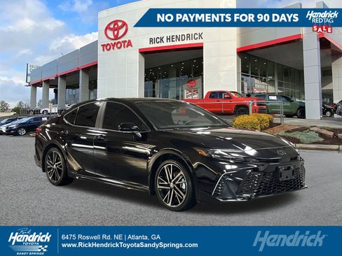 Used 2025 Toyota Camry XSE w/ Premium Package image 1