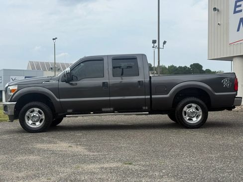 Used 2016 Ford F250 XLT AWD/4WD image 2
