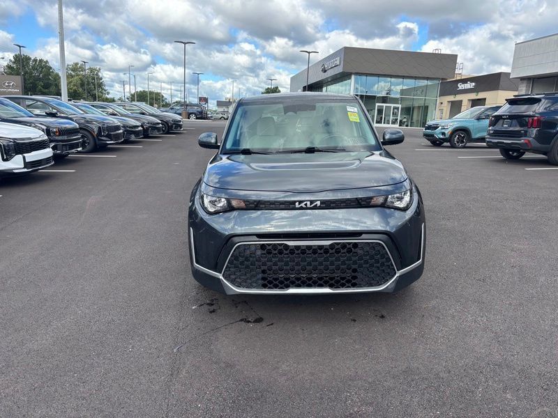 Certified 2024 Kia Soul LX w/ Option Group 015 FWD image 2