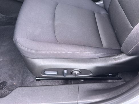 Used 2024 Chevrolet Malibu LT image 27