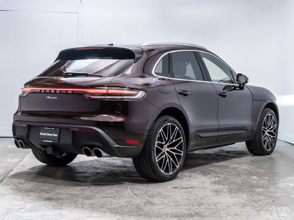 Used 2026 Porsche Macan AWD/4WD image 7