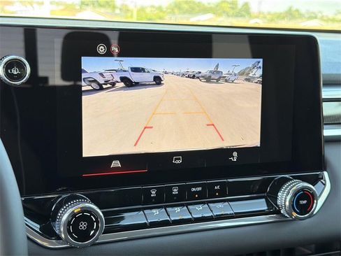 New 2026 GMC Canyon Elevation image 13