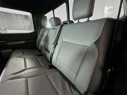 Used 2023 Ford F150 Lightning Lariat image 33