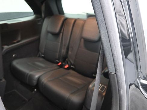 Used 2022 Mercedes-Benz GLS 450 4MATIC image 7