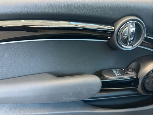 Certified 2024 MINI Cooper S image 13