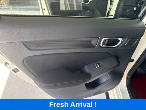 Used 2025 Honda Civic Type R image 13