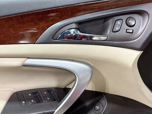 Used 2016 Buick Regal image 20