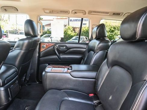 Used 2019 INFINITI QX80 Luxe image 16