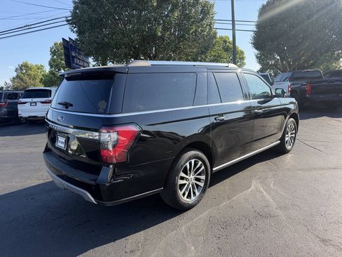 Used 2018 Ford Expedition Max Limited w/ Driver Assistance Package RWD image 4