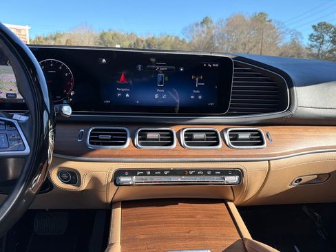 Used 2024 Mercedes-Benz GLE 350 4MATIC image 21