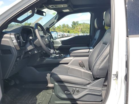 New 2025 Ford F150 Lariat w/ Equipment Group 502A High image 17