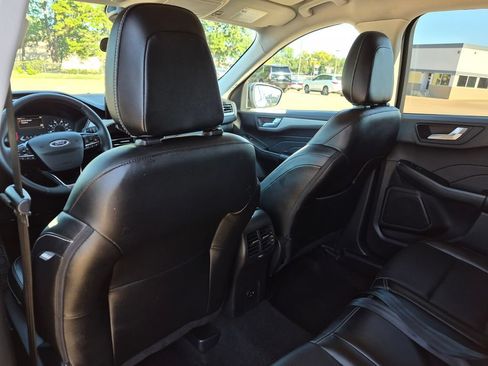 Used 2022 Ford Escape SEL FWD image 30