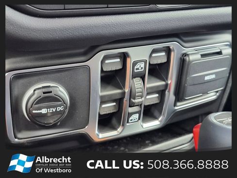 New 2026 Jeep Gladiator Sport AWD/4WD image 24