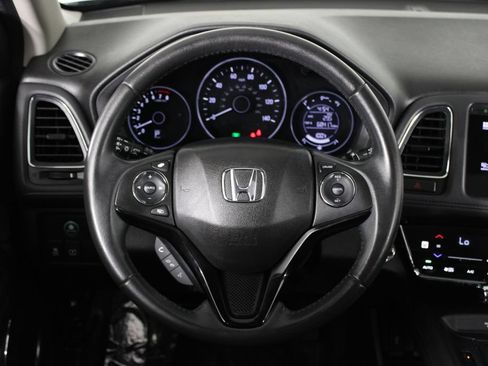 Used 2018 Honda HR-V EX-L image 9