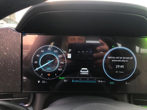 New 2026 Hyundai Elantra Limited image 12