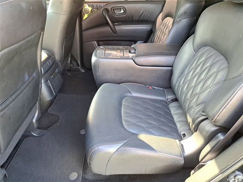 Used 2022 Nissan Armada Platinum w/ Captain's Chairs Package image 11