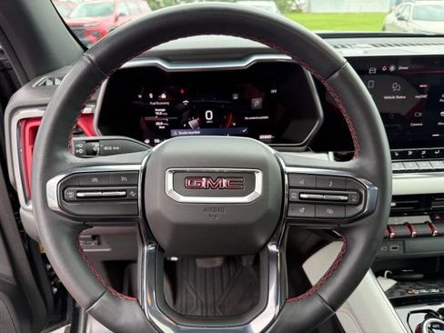 Used 2024 GMC Canyon AT4X w/ AT4X AEV Edition AWD/4WD image 24