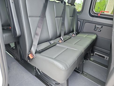 New 2025 Mercedes-Benz Sprinter 2500 image 11