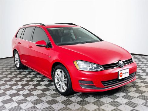 Used 2016 Volkswagen Golf Limited Edition image 1