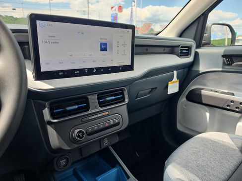 New 2026 Ford Maverick XLT AWD/4WD image 23