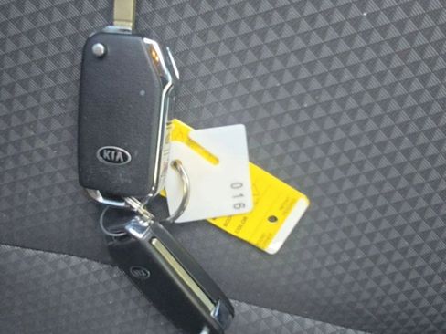Used 2020 Kia Soul X-Line FWD image 22
