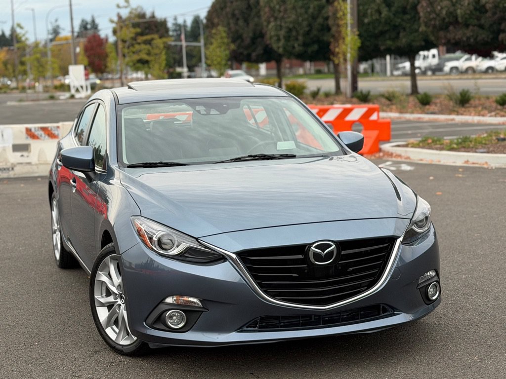 Used 2014 MAZDA MAZDA3 s Grand Touring w/ Technology Package FWD image 5