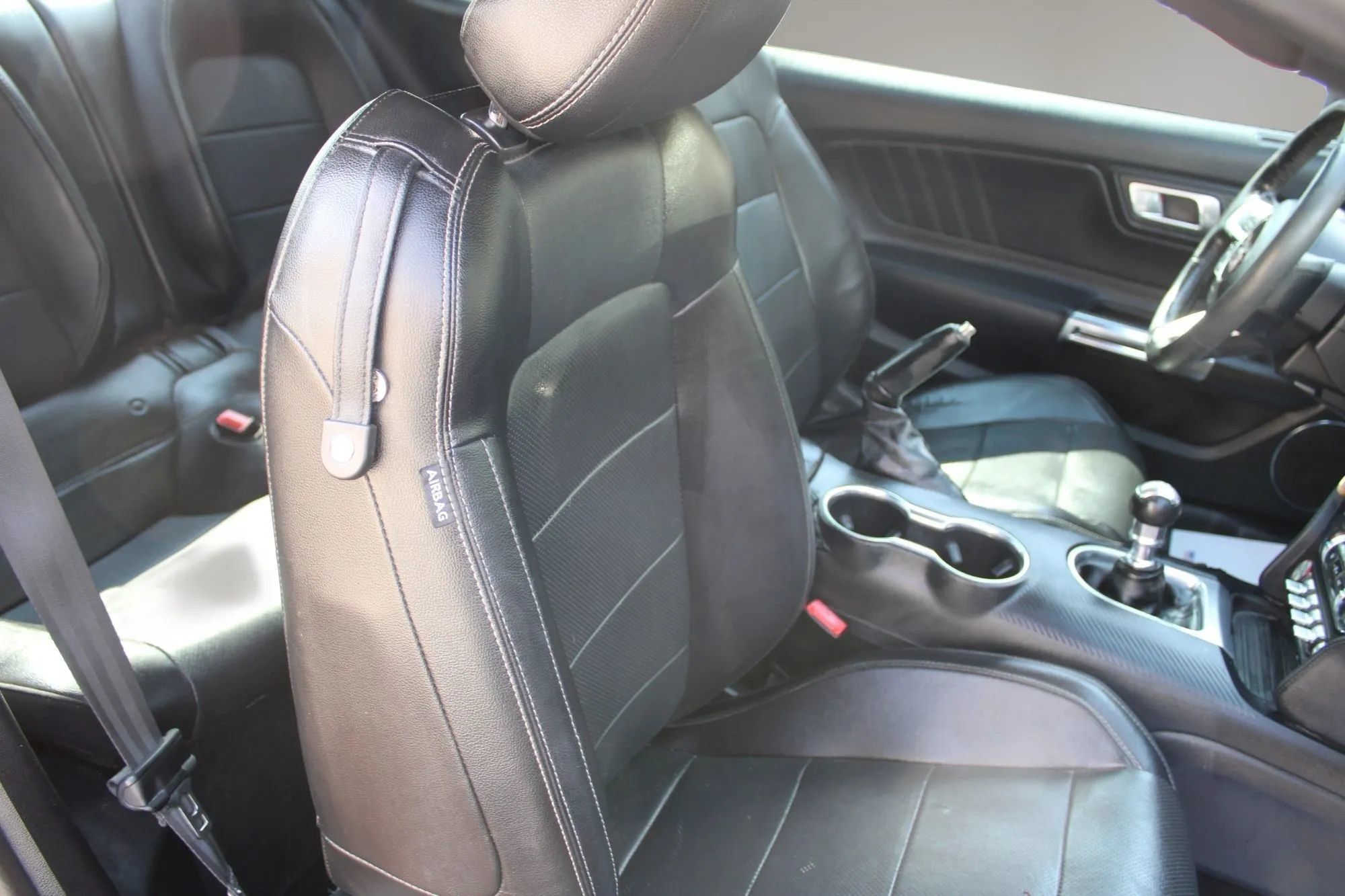 Used 2018 Ford Mustang GT Premium w/ GT Performance Package RWD image 22