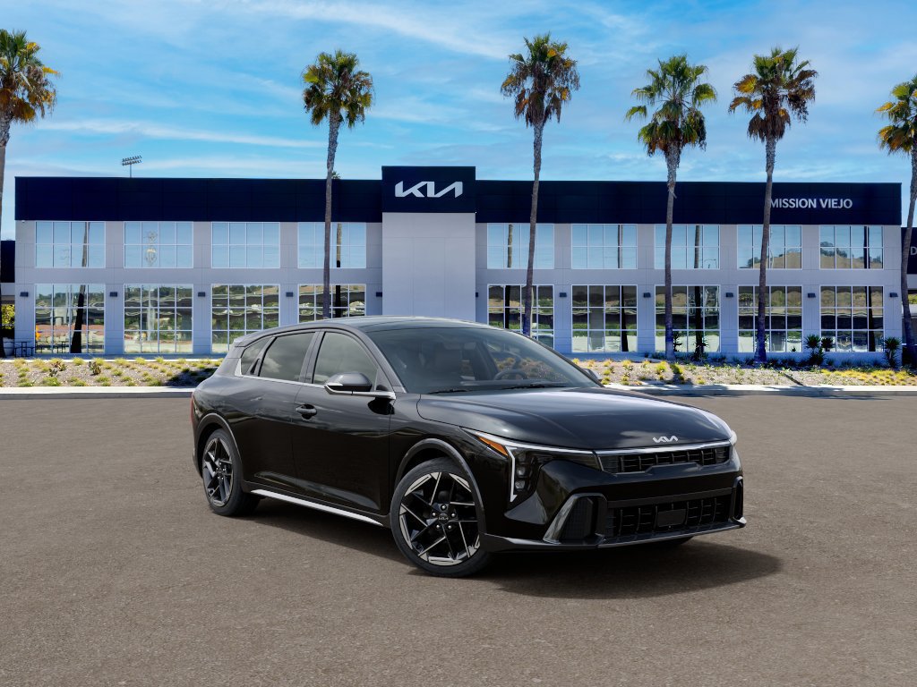 New 2026 Kia K4 GT-Line w/ GT-Line Premium Package FWD image 8