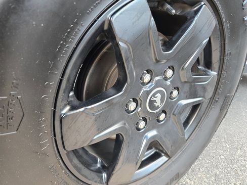 Used 2024 Ford Bronco Black Diamond image 8