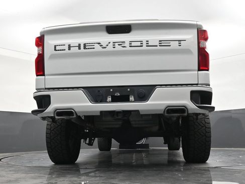 Used 2020 Chevrolet Silverado 1500 Custom w/ Custom Value Package RWD image 23