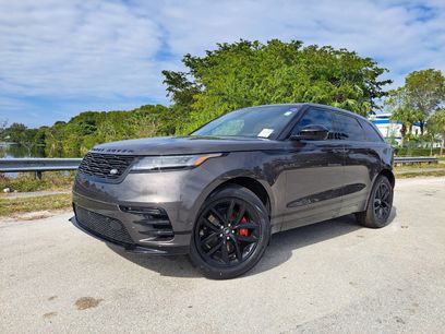 New 2025 Land Rover Range Rover Velar Dynamic SE