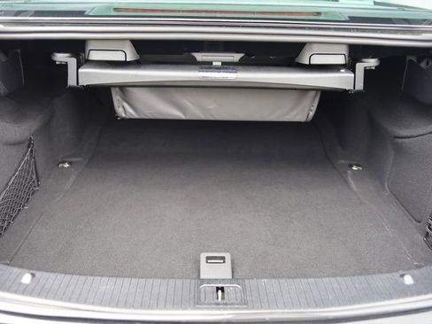 Used 2013 Mercedes-Benz E 350 4MATIC Sedan image 7