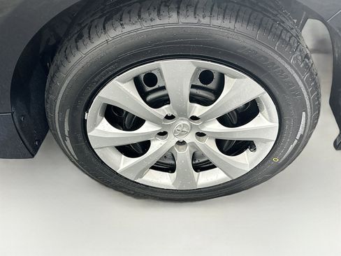 Used 2024 Toyota Corolla LE image 11