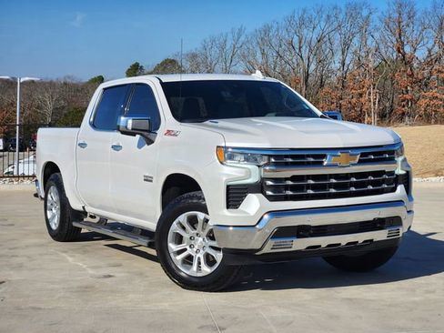 Used 2024 Chevrolet Silverado 1500 LTZ w/ Technology Package image 1
