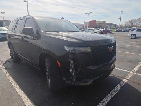 Used 2022 Cadillac Escalade Sport Platinum image 1