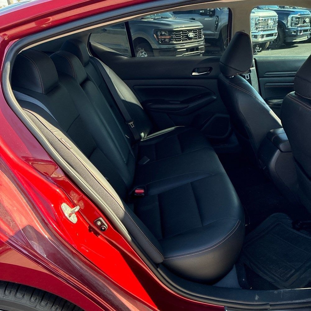 Used 2019 Nissan Altima 2.5 SR w/ SR Premium Package FWD image 11